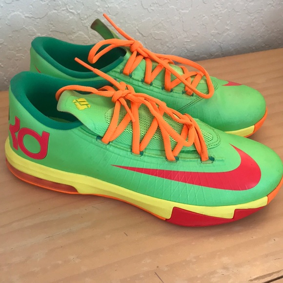 Kevin Durant Sneakers! Awesome colors! Size 6.5 - Picture 7 of 7